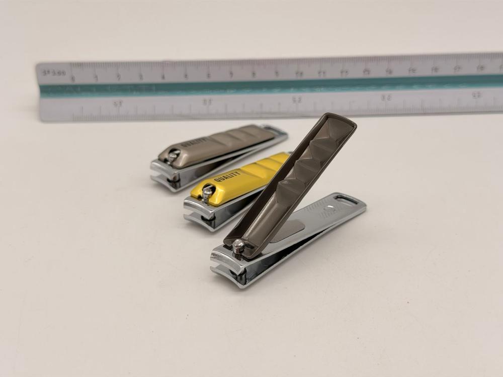 ALICATE NAIL CLIPPER QUALITY M5503-5502 MEDIANO LA UNIDAD