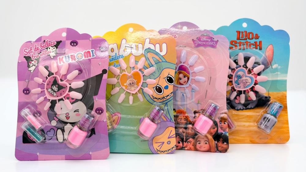 SET DE BELLEZA  INFANTIL TRIO UÑITAS  EN BLISTER  10013 PERSONAJES