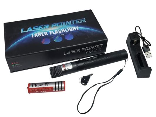 LASER PROFESIONAL C/ PILA RECARGABLE Y CARGADOR